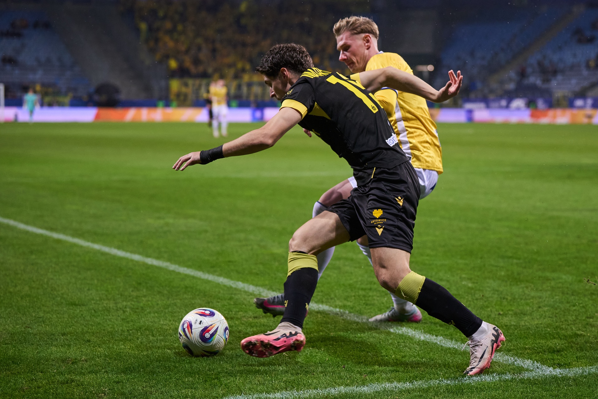 Rośnie nowa gwiazda Ekstraklasy? Asystował Haalandowi, teraz bryluje w Polsce