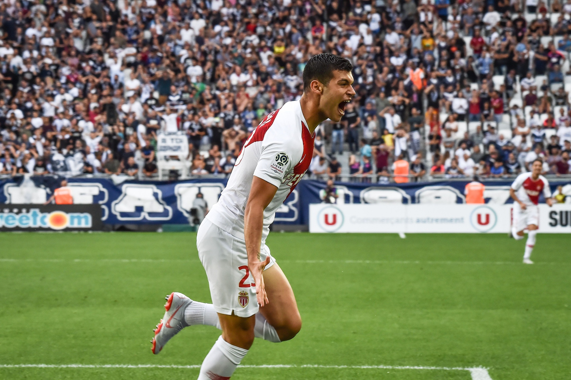 Miał zastąpić Mbappe, płacili za niego fortunę. Szok, gdzie wylądował jako 25-latek