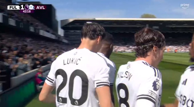 Porażka Casha i spółki. Kolejny angielski zespół walczy o puchary