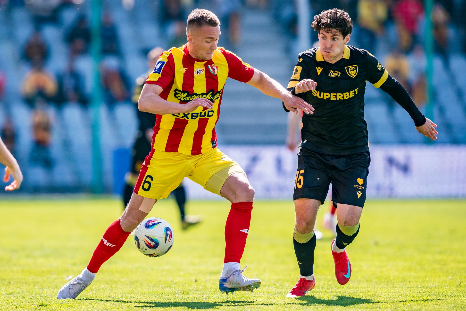 GKS zatrzymany. Emocjonujący bój w Kielcach