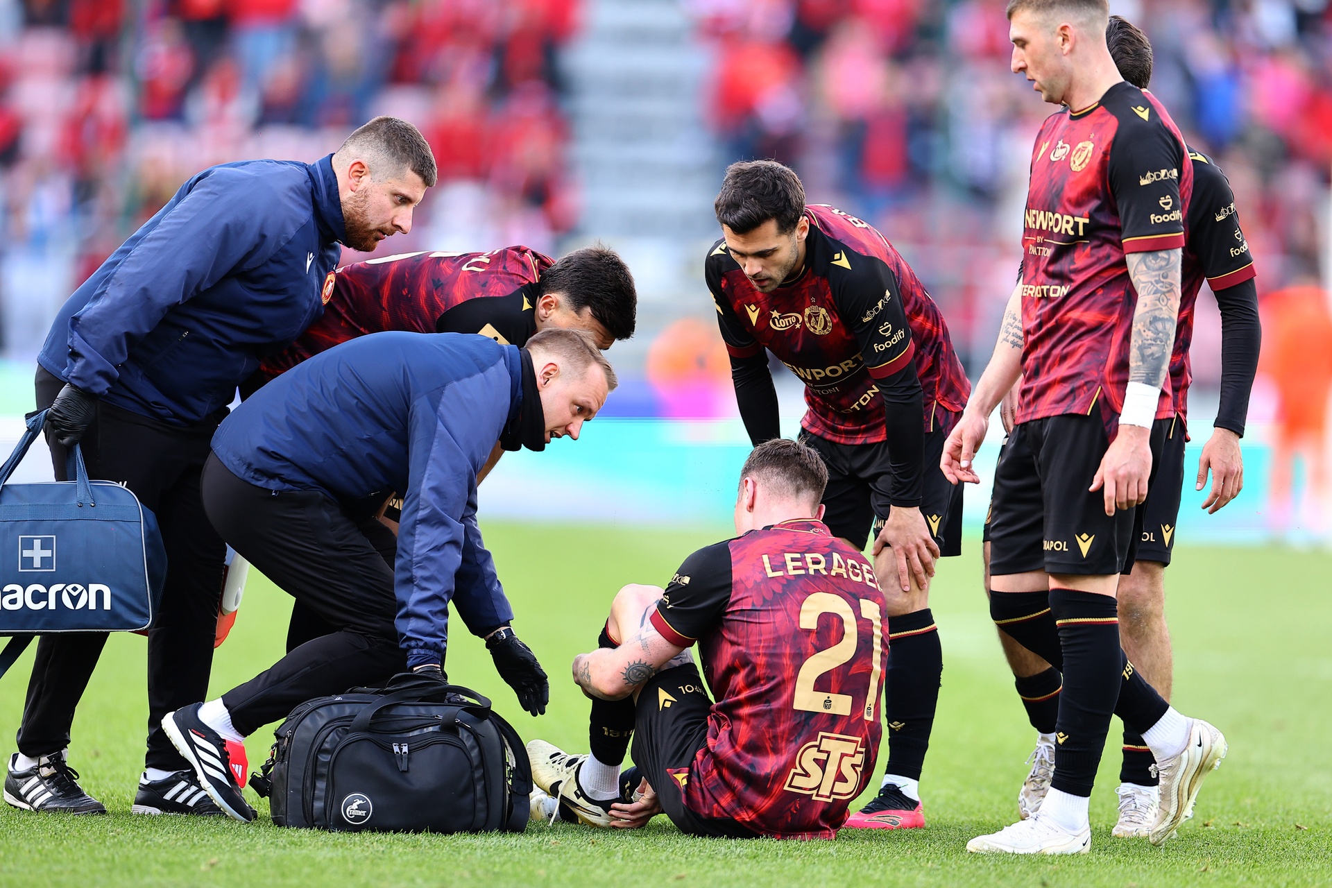 Koniec sezonu dla gwiazdy Widzewa! Vuković przekazał złe wieści