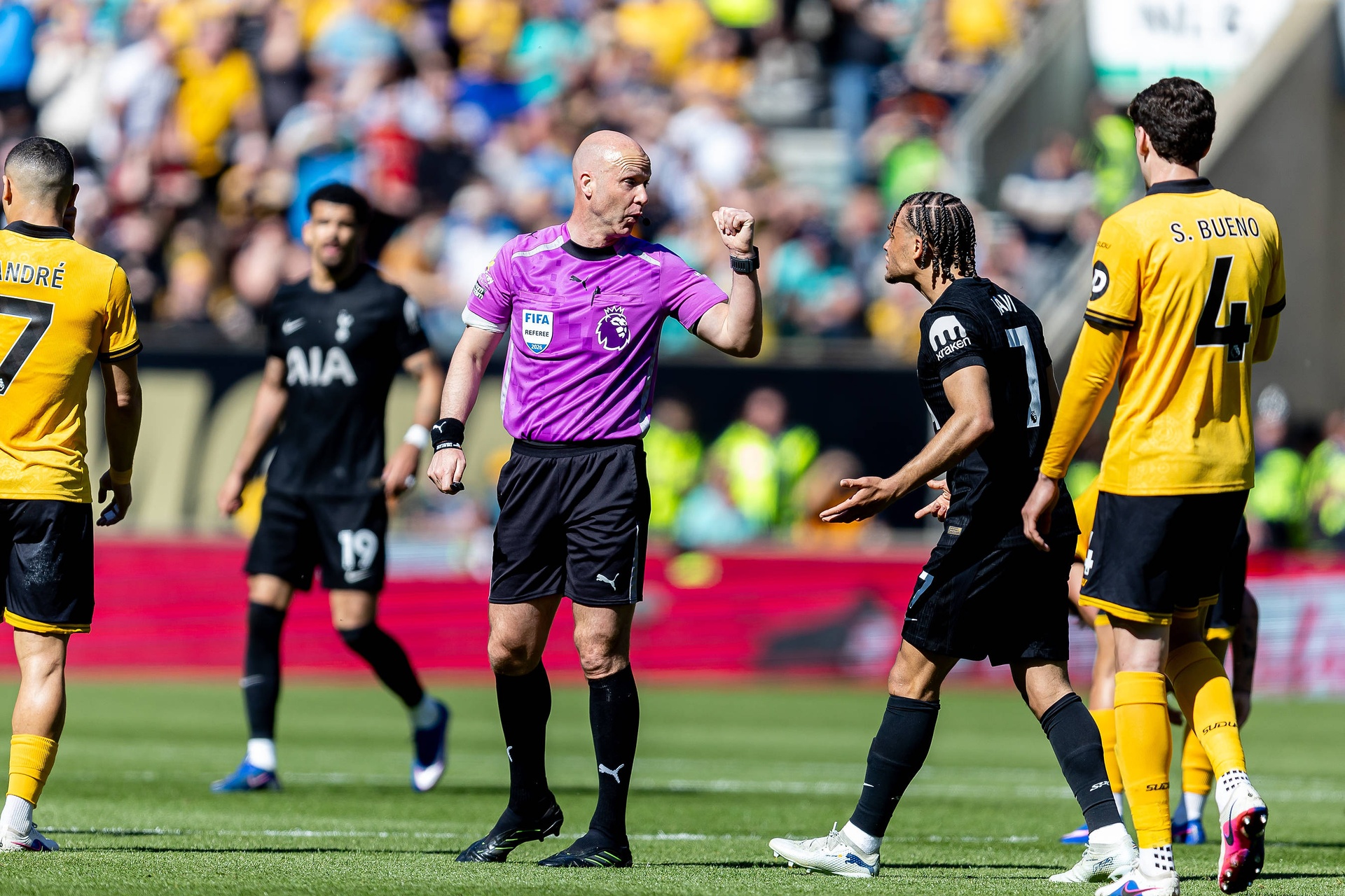 Dramat gwiazdy Premier League! Nie zagra do końca roku. "Jestem zdruzgotany"