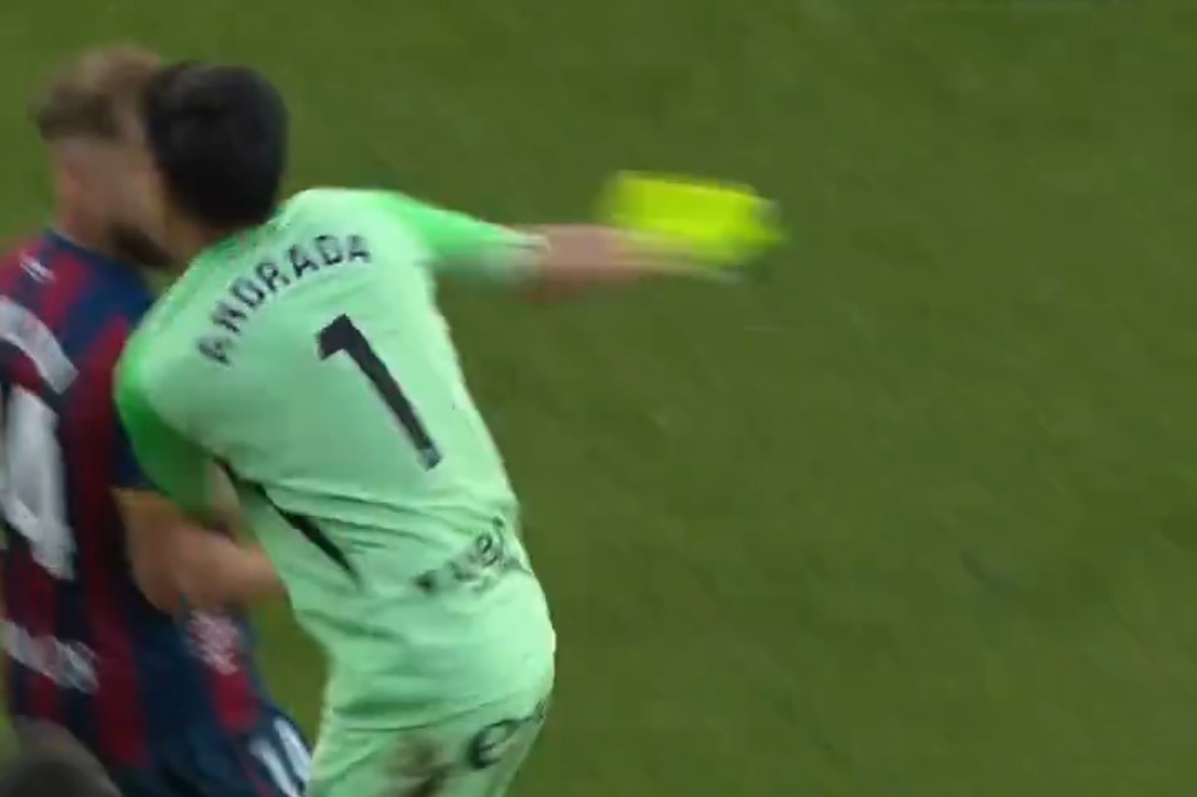 Uderzył rywala pięścią w twarz. Teraz zabrał głos