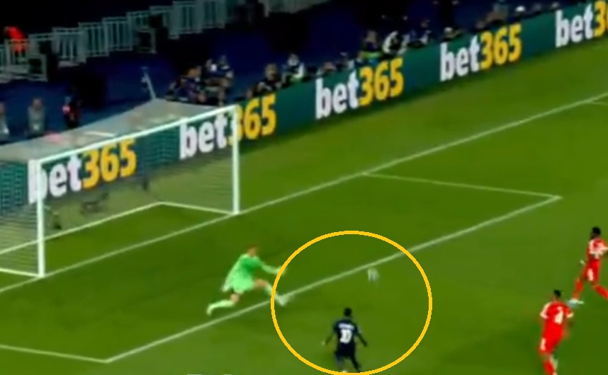 Ależ pudło Dembele! A chwilę później magia Kwaracchelii [WIDEO]