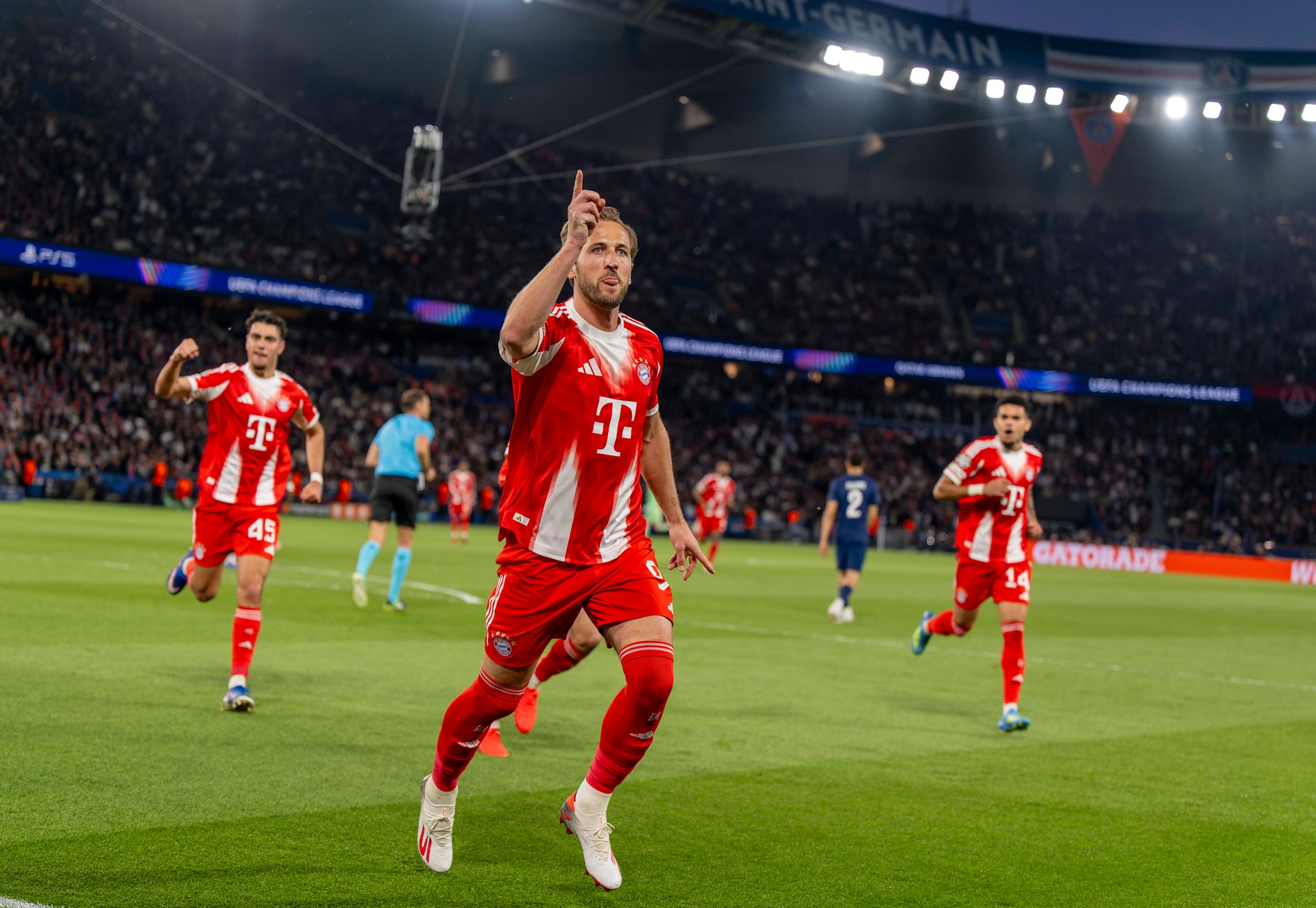 Nie uwierzycie, co zrobił Kane. I to w pojedynkę