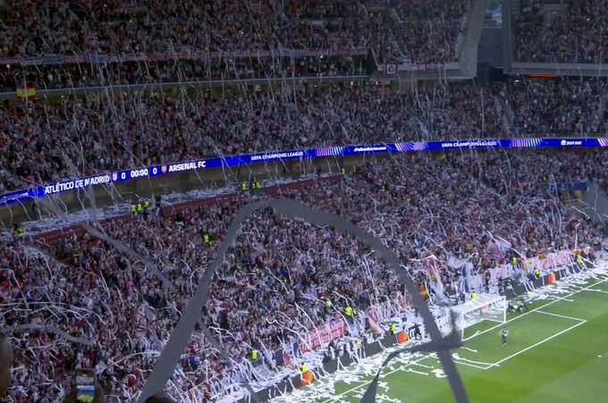 Cały stadion Atletico w papierze toaletowym. Sceny w półfinale Ligi Mistrzów