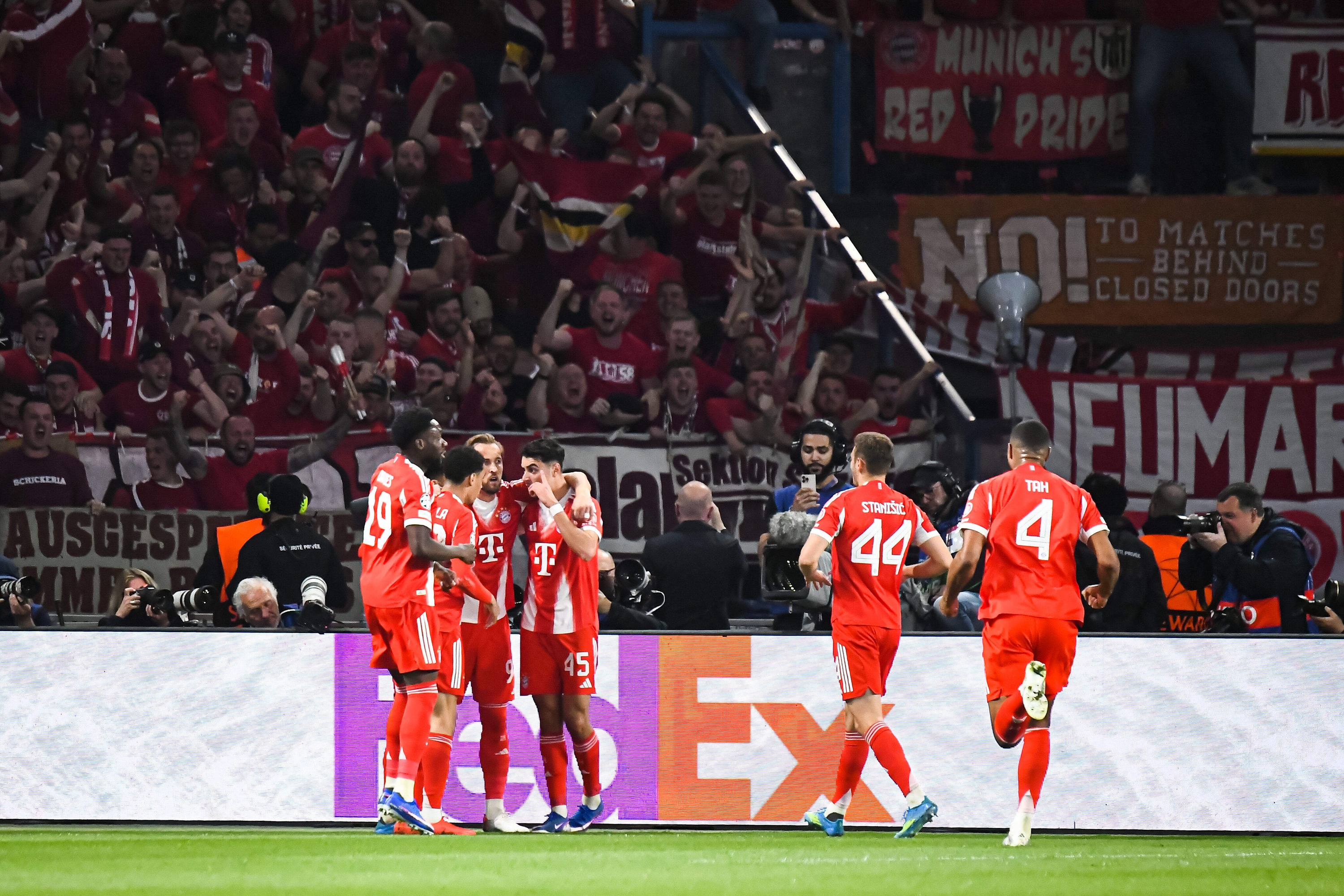 Celny typ na mecz PSG - Bayern? Buk rozliczy to po kursie 250.0!
