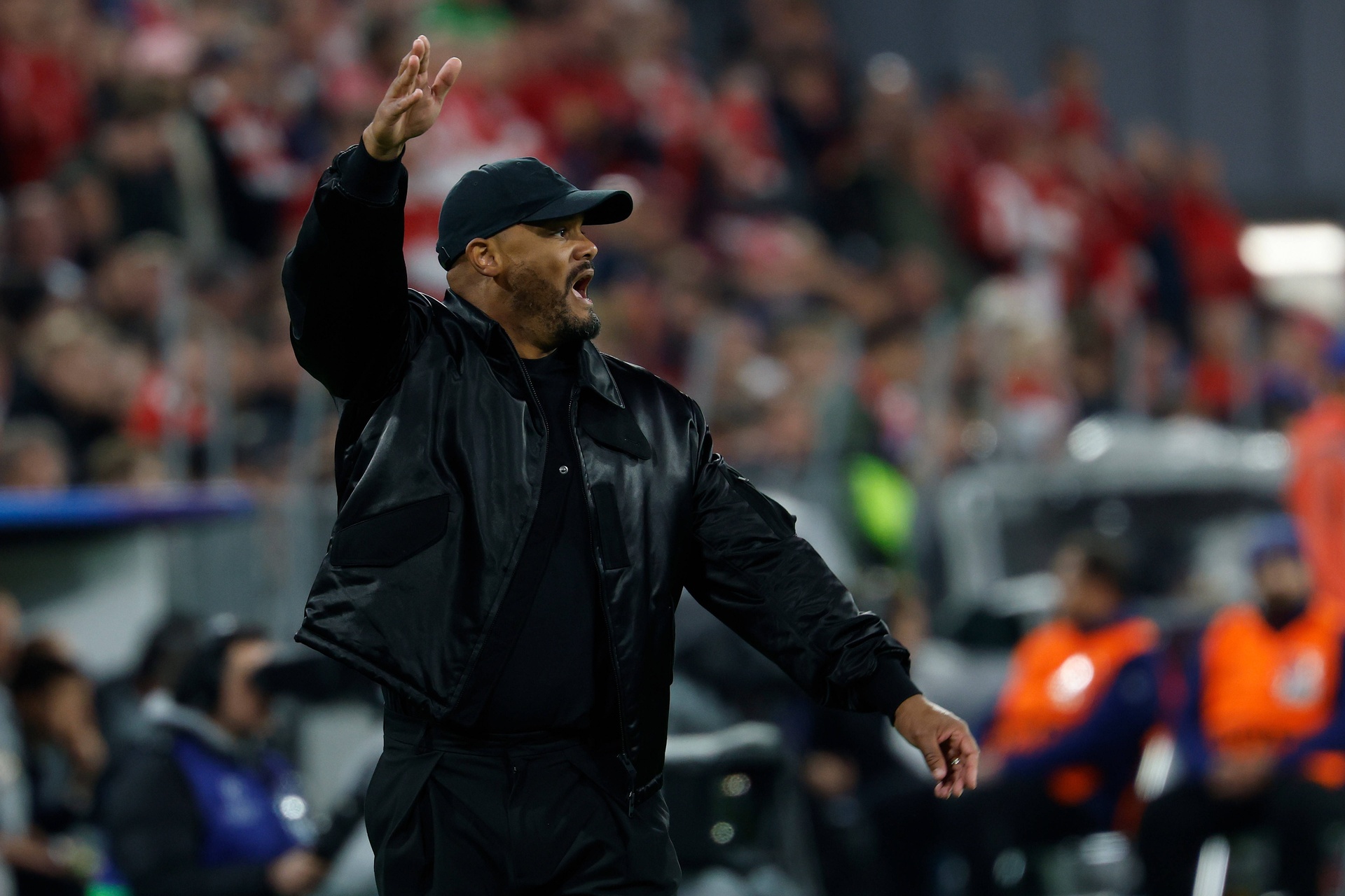 Kompany wypalił o sędziach. "Jakaś ręka cały czas przechylała szalę"
