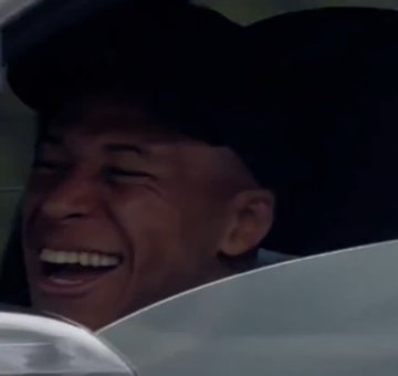 Kamery przyłapały Mbappe. W Realu wrze, a Francuz tryska humorem [WIDEO]