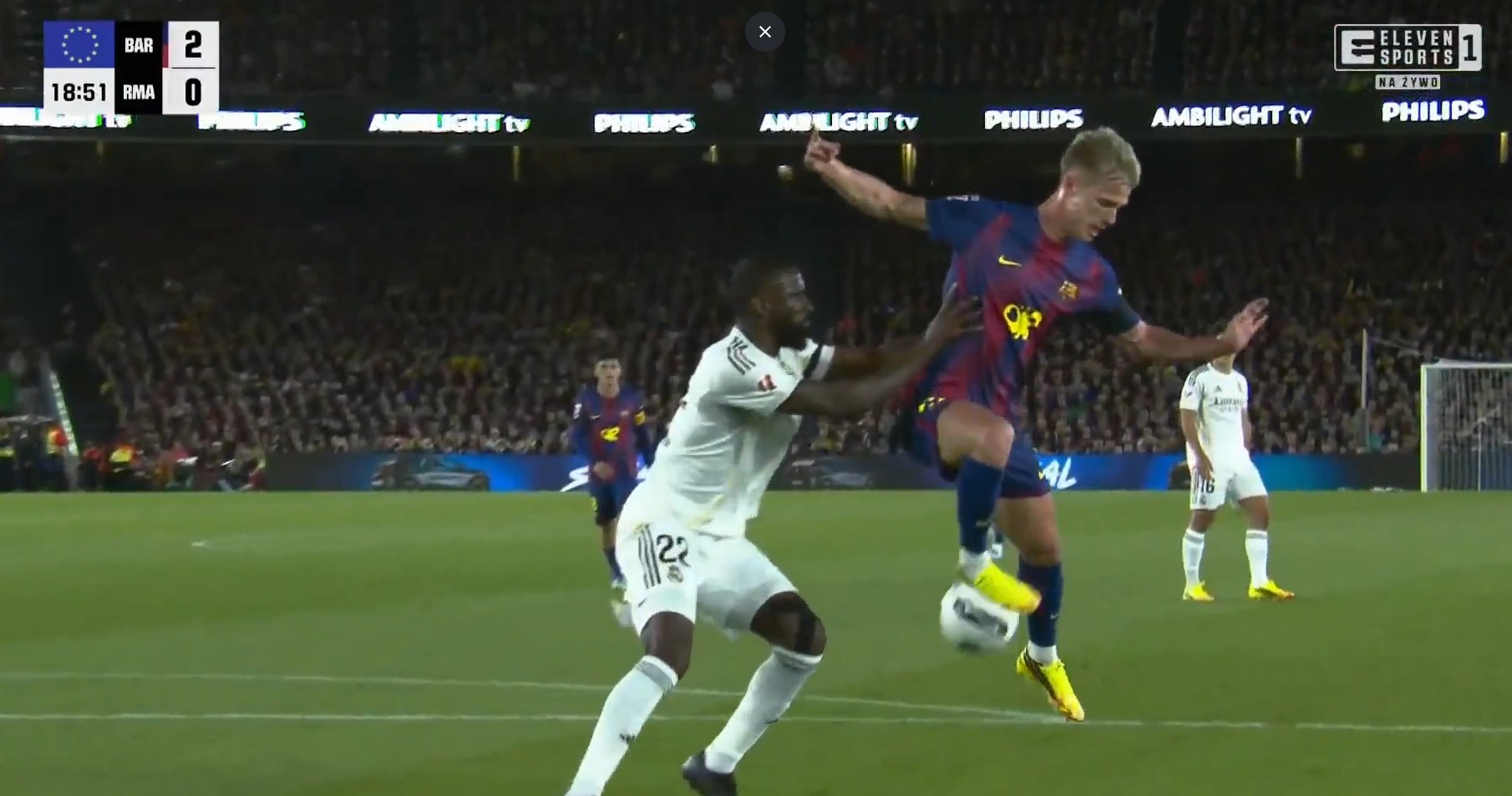 Magiczna asysta Olmo. Barcelona zabawiła się z Realem [WIDEO]