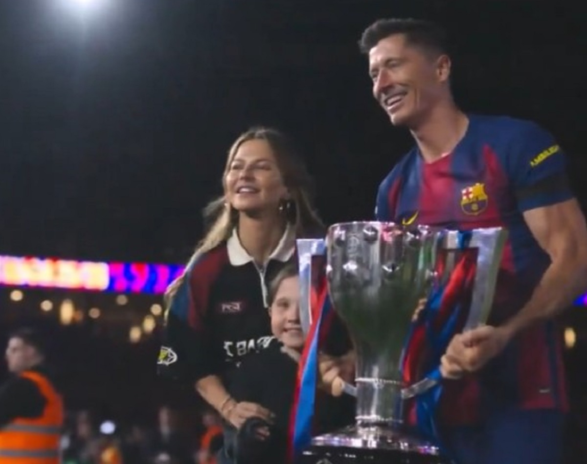 Lewandowski świętował z rodziną. Piękne sceny na Camp Nou [WIDEO]
