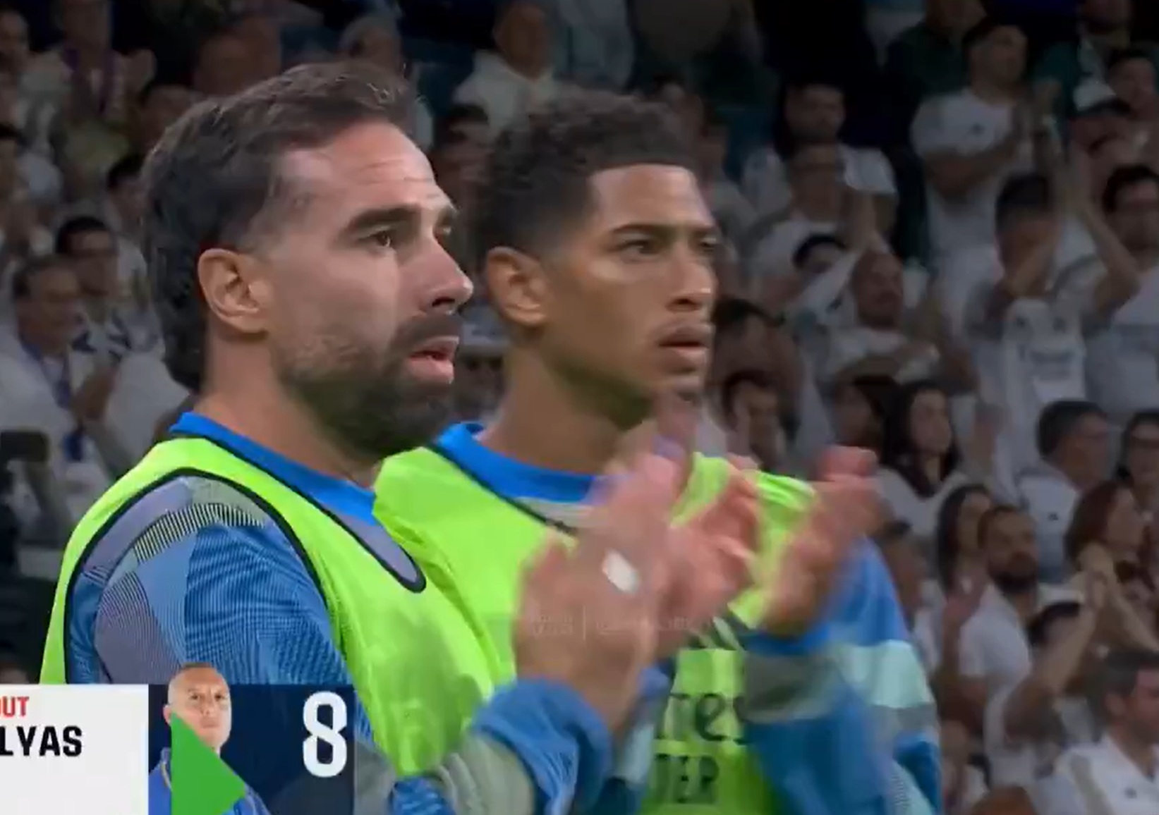 Bernabeu oddało hołd rywalowi. Klaskali nawet piłkarze Realu [WIDEO]