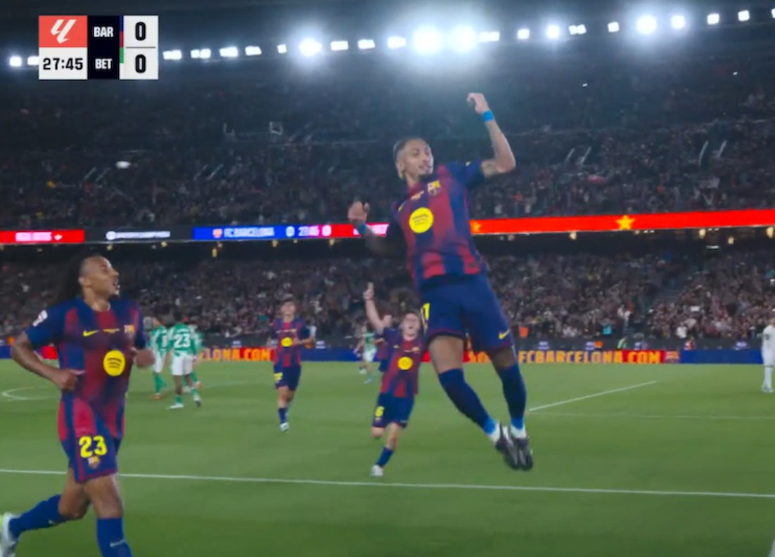 "Lewy" pożegnany, niezwykły wyczyn Barcelony. Dublet Raphinhi, zabawa na Camp Nou