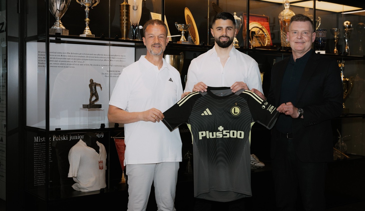 Legia ogłosiła pierwszy transfer! Ma następcę Tobiasza