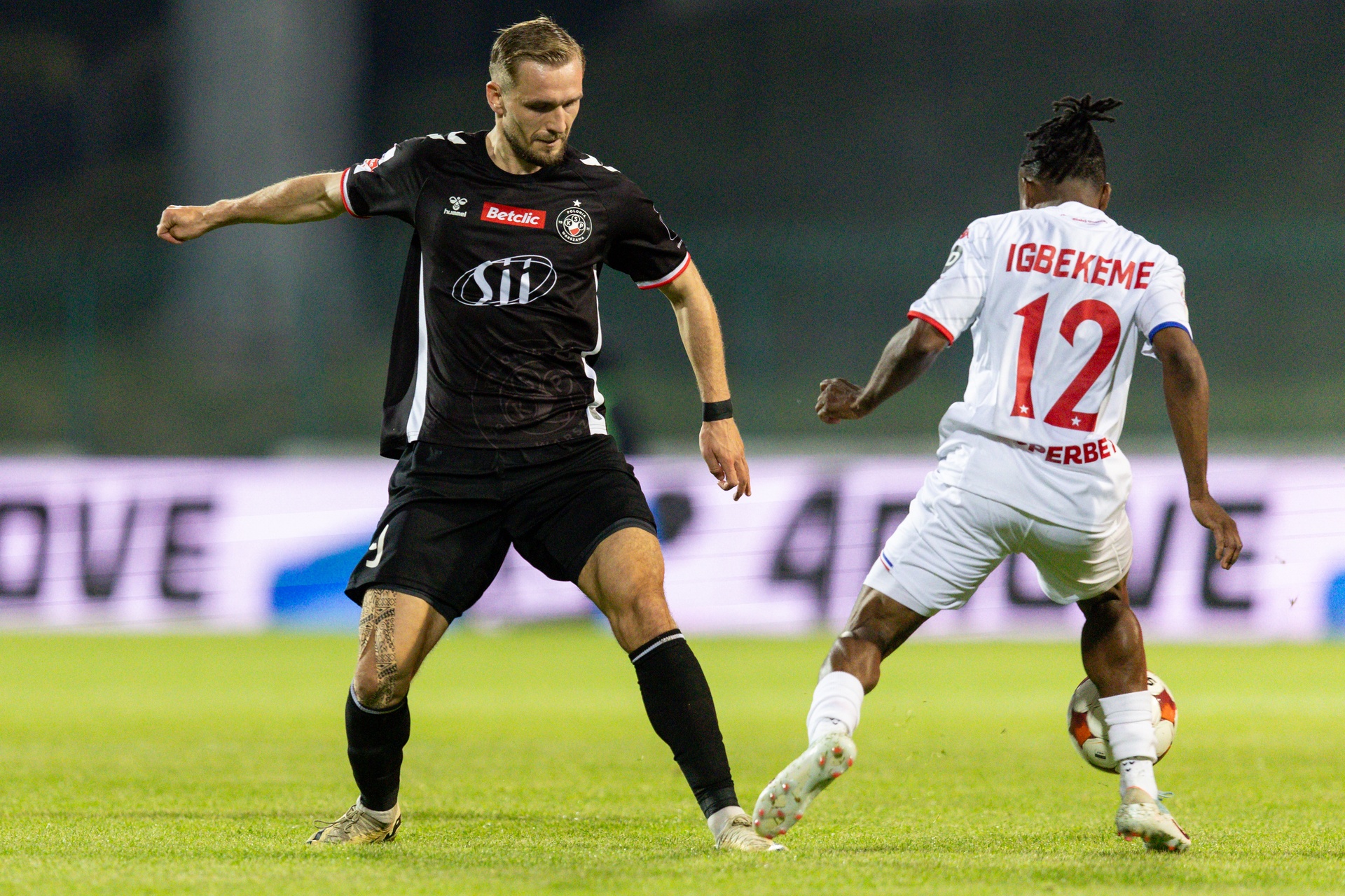 Media: Szokujący transfer do Legii?! Znów chce napastnika z I ligi
