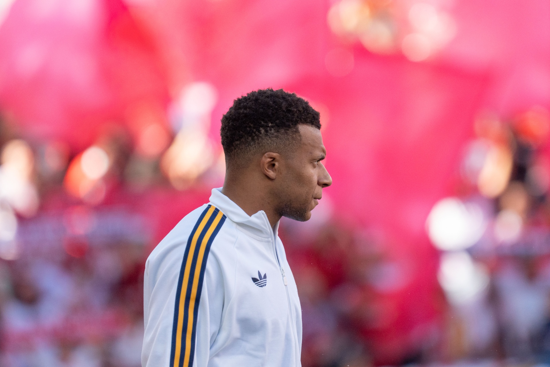 Mbappe "poszedł na wojnę". Takiego cyrku jeszcze nie było