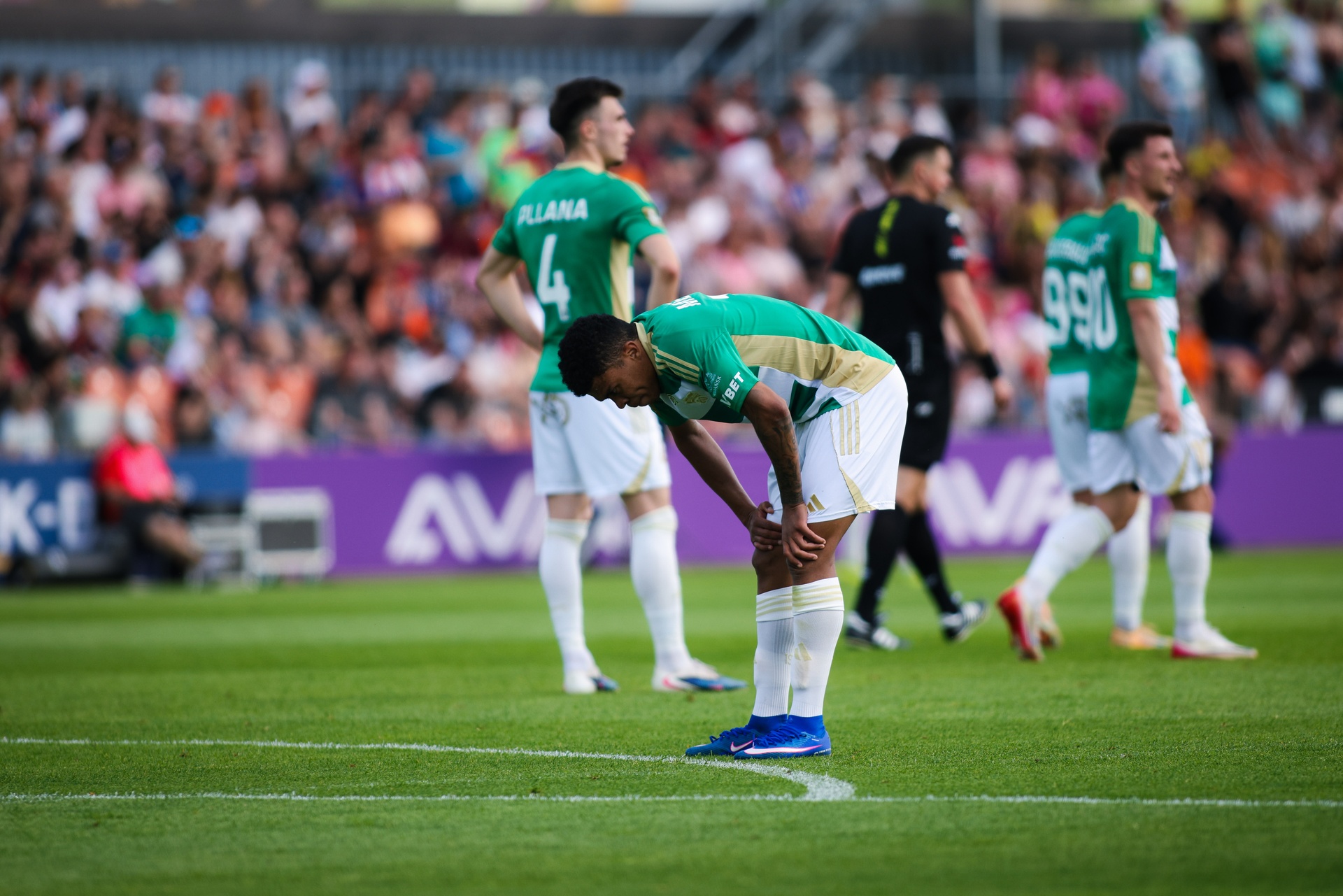 Lechia odrabia straty i walczy o utrzymanie! Legia idzie po puchary