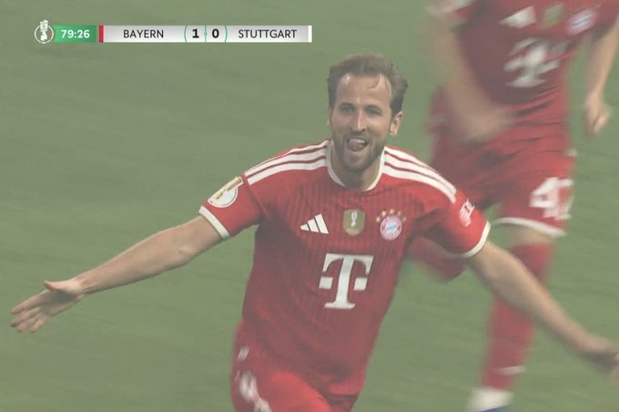 Hat-trick Kane'a w finale! Anglik pozamiatał, Bayern wygrał dublet