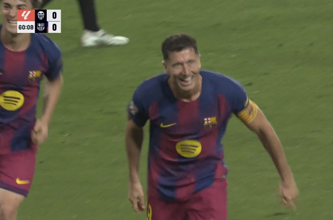 Gol Lewandowskiego w pożegnalnym meczu! Polak uczcił ostatni występ w Barcelonie [WIDEO]