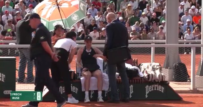 Błyskawiczny awans Fręch w Roland Garros. Rywalka nie dała rady