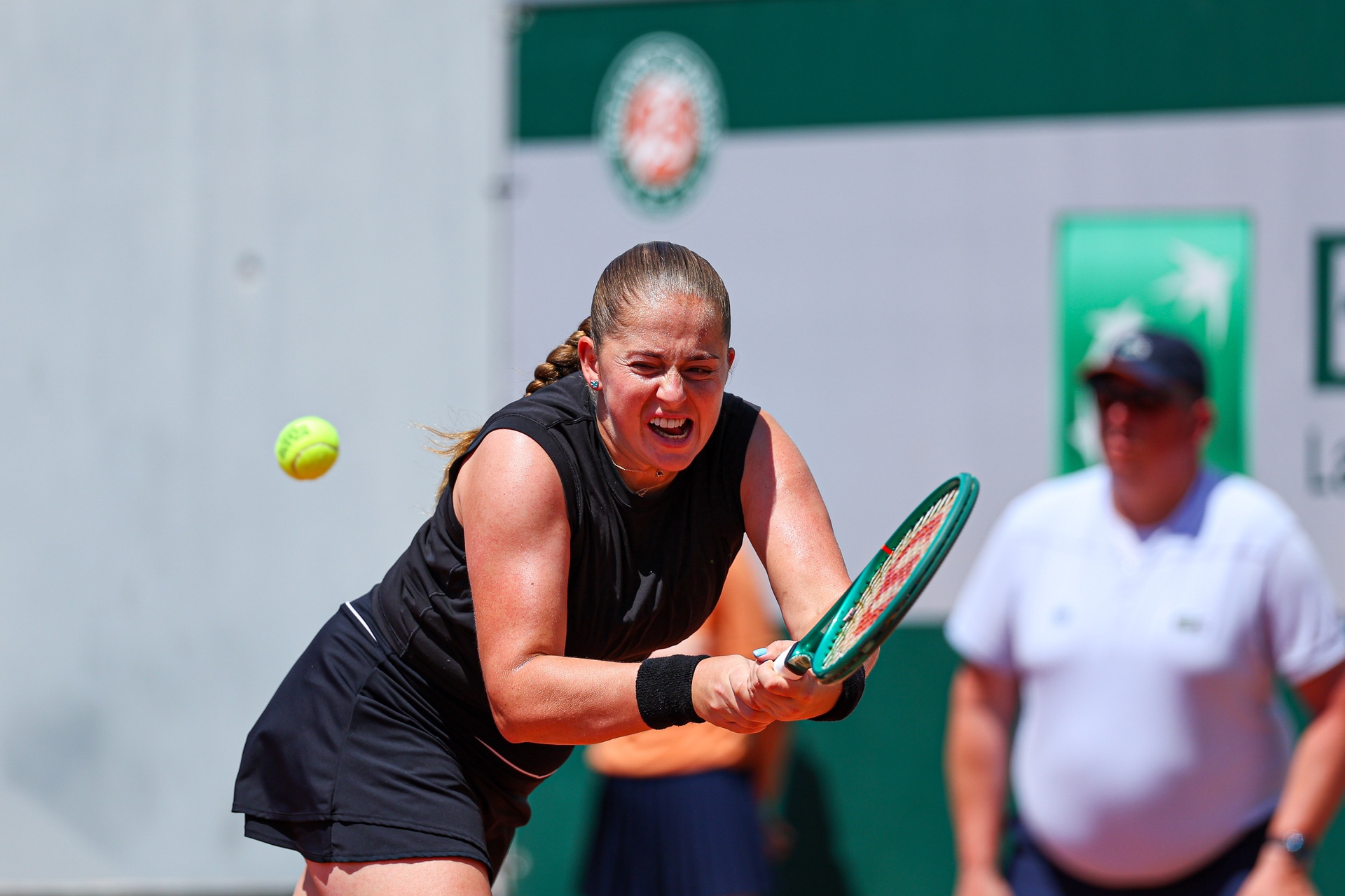 Polski mecz na Roland Garros! Koszmar Świątek poza turniejem