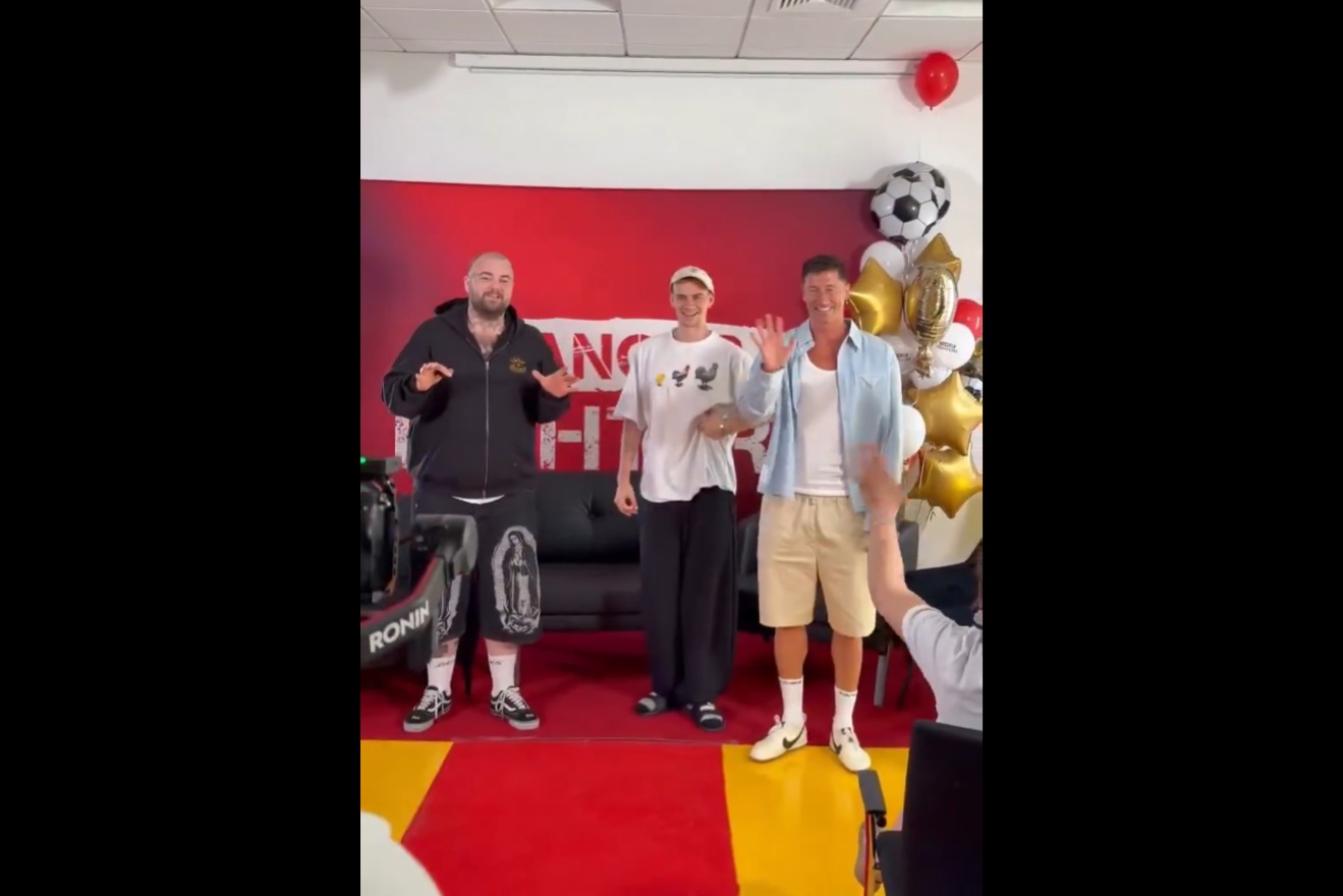 Lewandowski dotrzymał słowa. Trudno się nie wzruszyć [WIDEO]