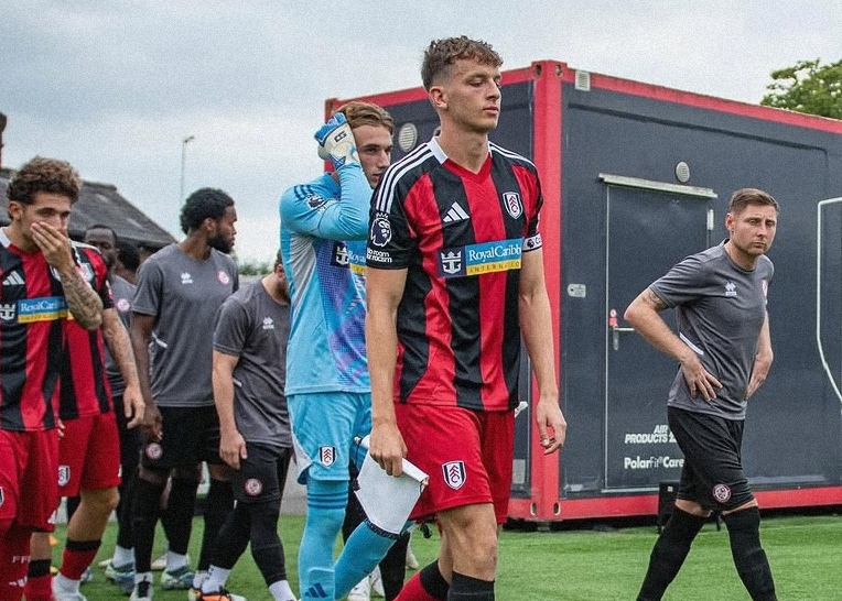 21-letni gracz klubu Premier League kończy karierę. Szokujące wieści