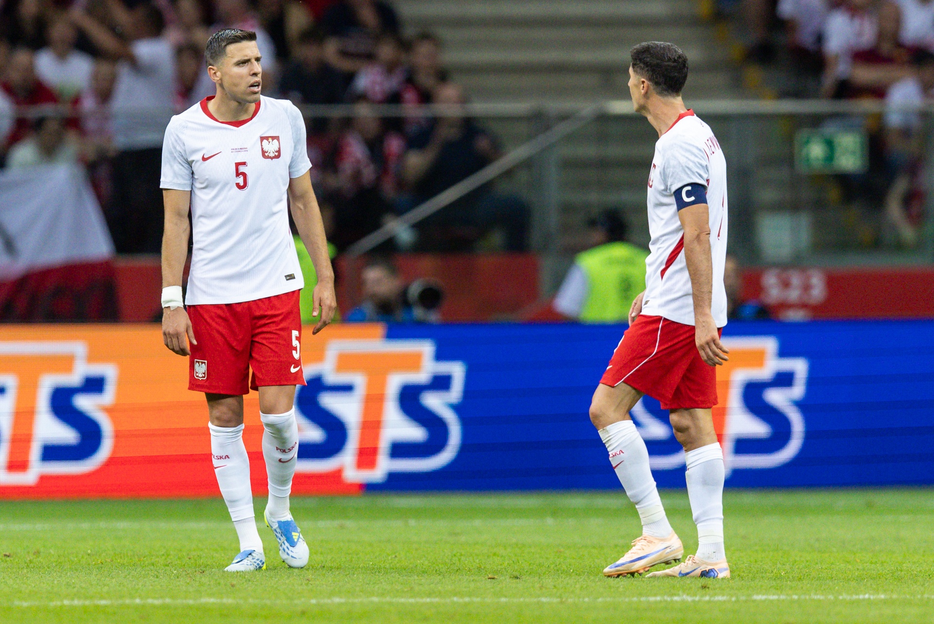 Lewandowski w Porto? Bednarek odpowiedział jednym słowem