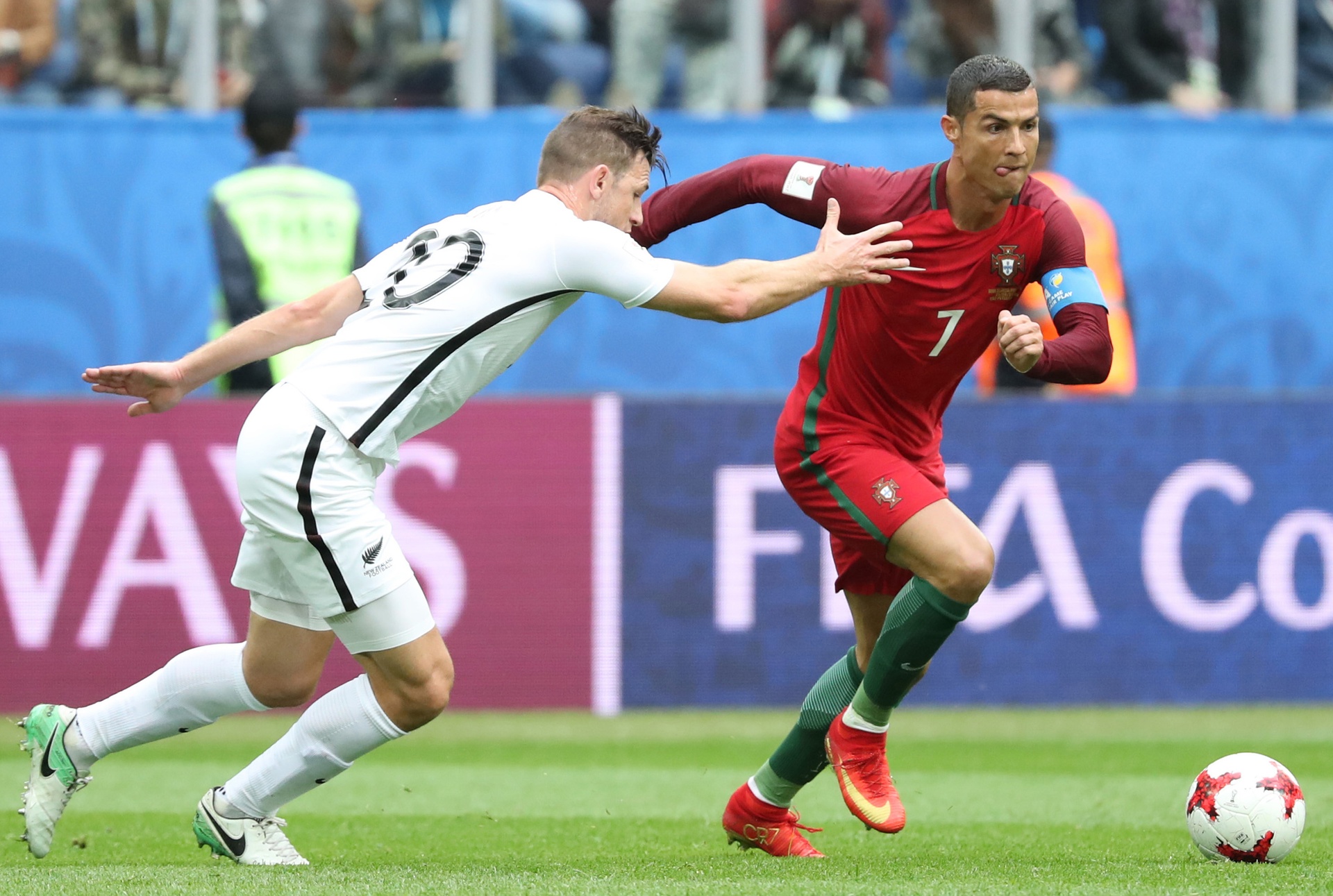 Piłkarz z szóstej ligi... jedzie na mundial. Jego klub zyska finansowo nowe życie