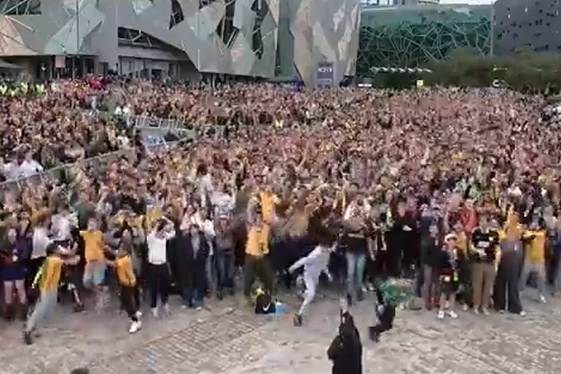 Kibice oszaleli. Tak zareagowali na sensację na mundialu [WIDEO]