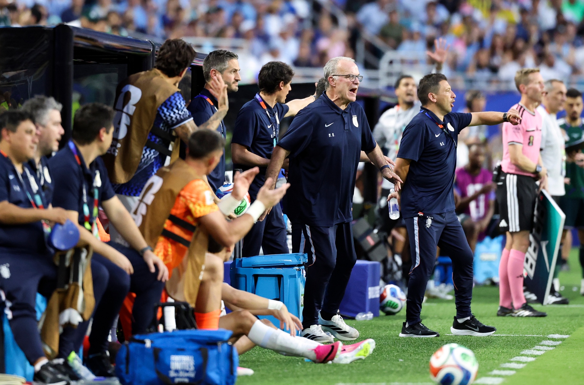 Bielsa nie wytrzymał. Nie chciał tłumaczyć się dziennikarzom. "Nie jestem modelem" [WIDEO]