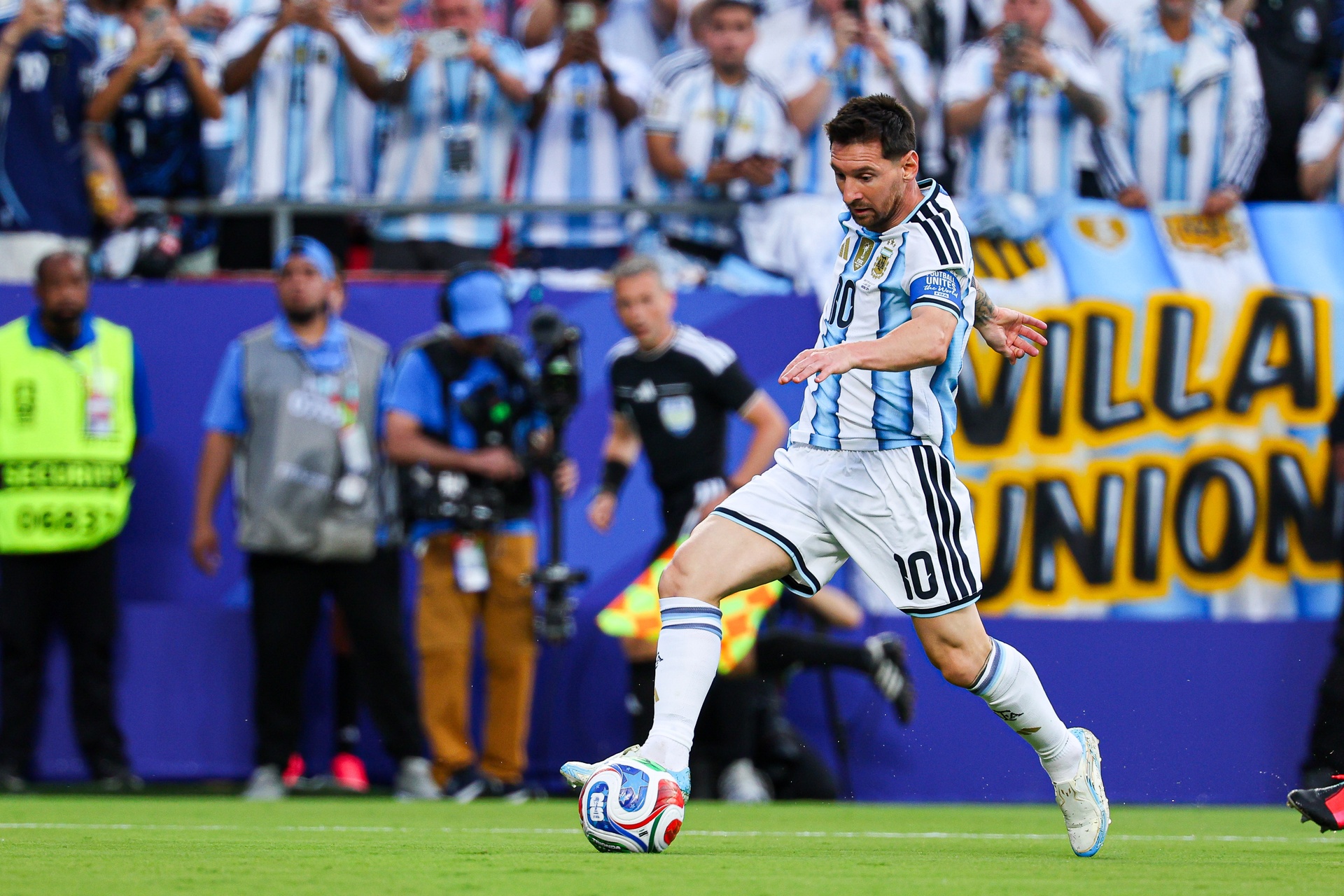 Nieśmiertelny Messi! Niewiarygodne, co właśnie osiągnął