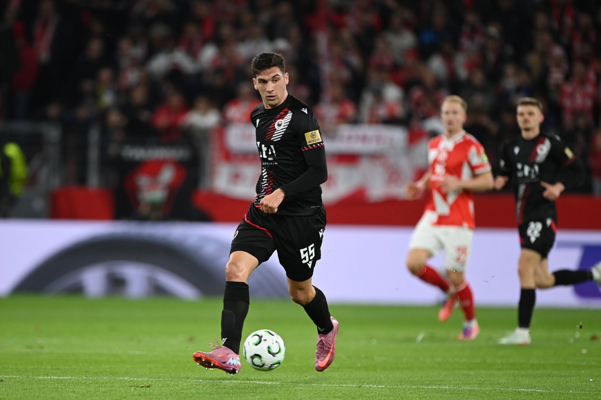 Wieczysta wygrała wyścig po obrońcę. Chciały go Legia i Raków [NASZ NEWS]