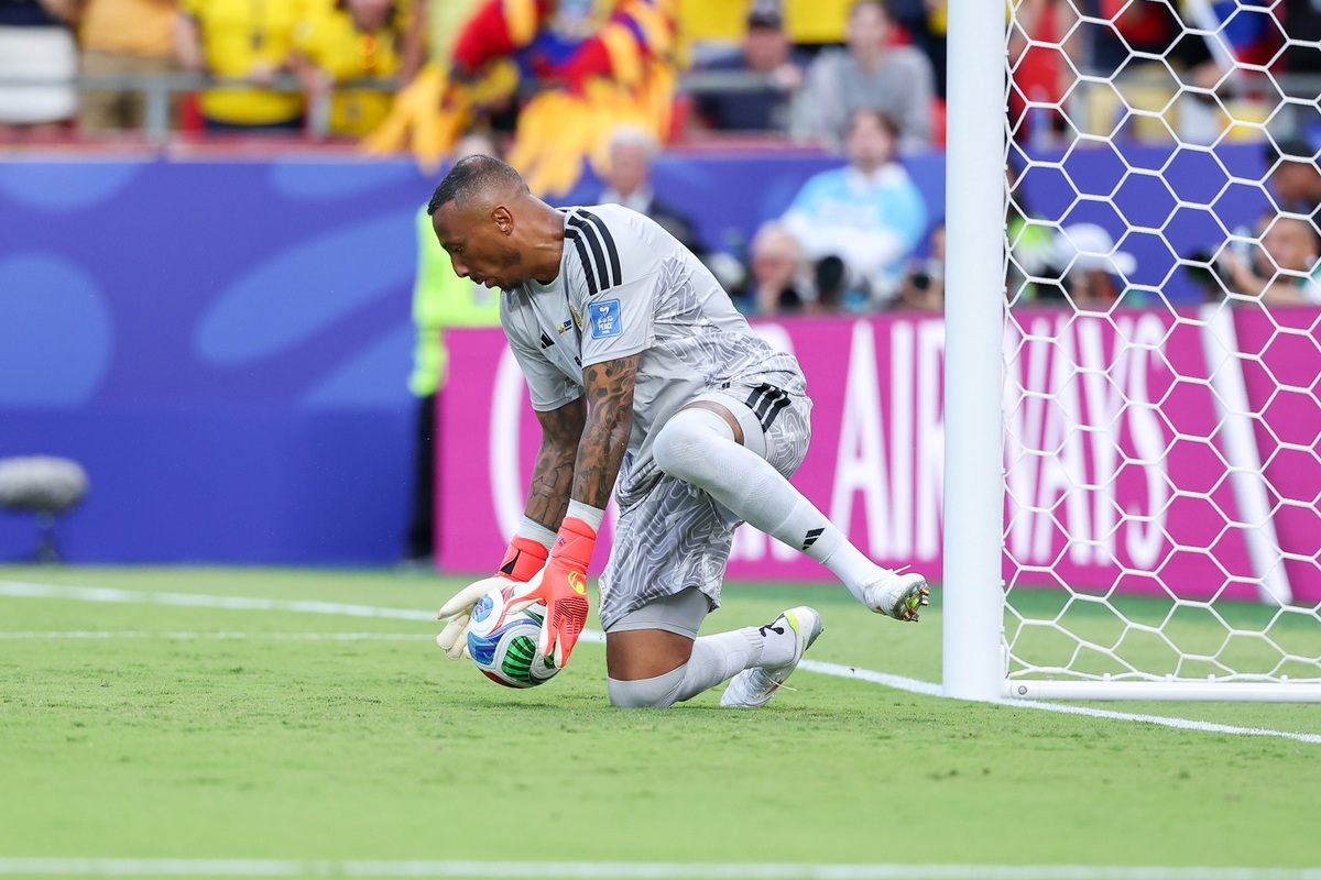 Rekord mundialu! Bramkarz Curacao dokonywał cudów