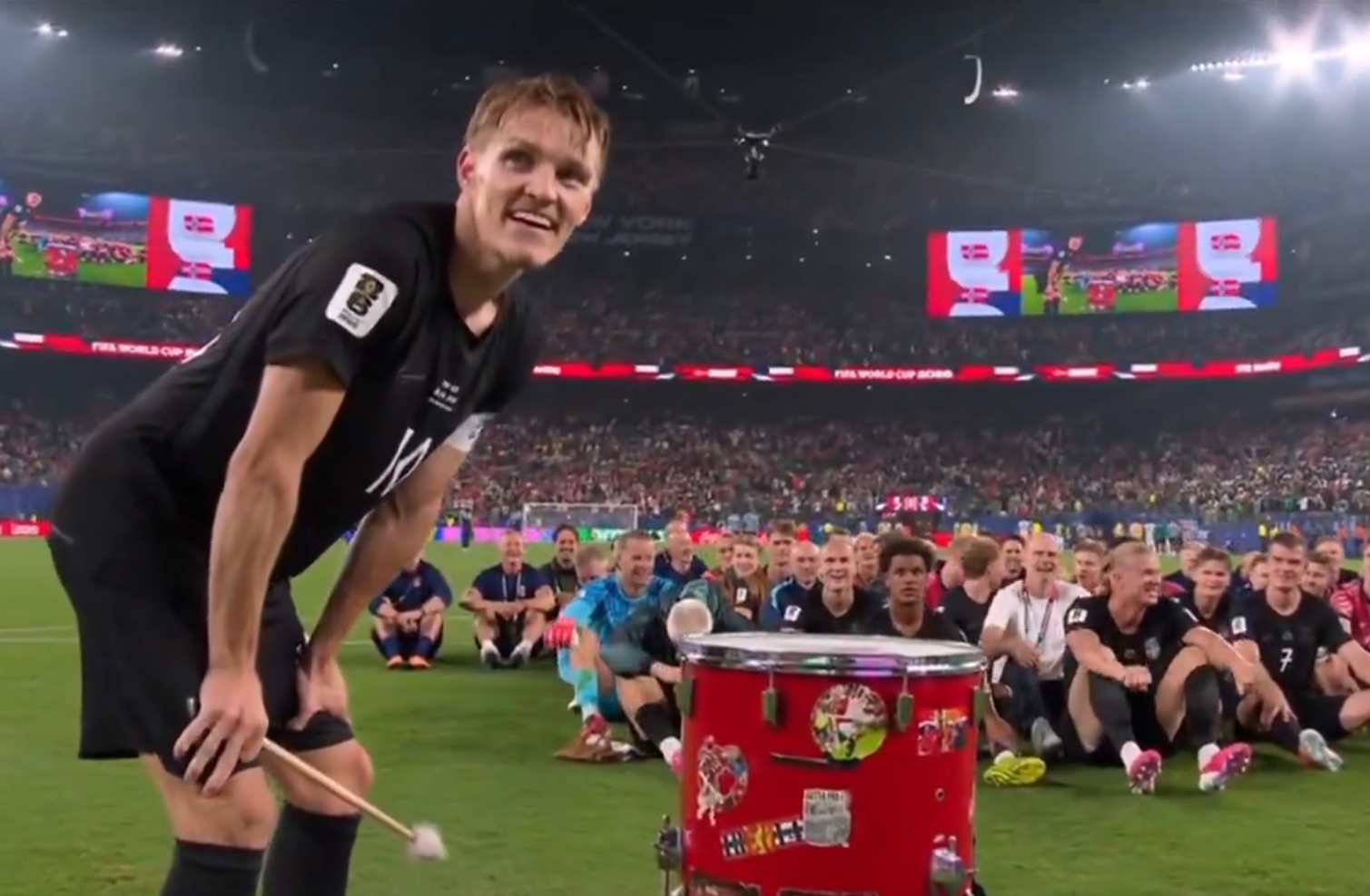 Tego jeszcze nie było! Tak świętowali triumf na mundialu [WIDEO]