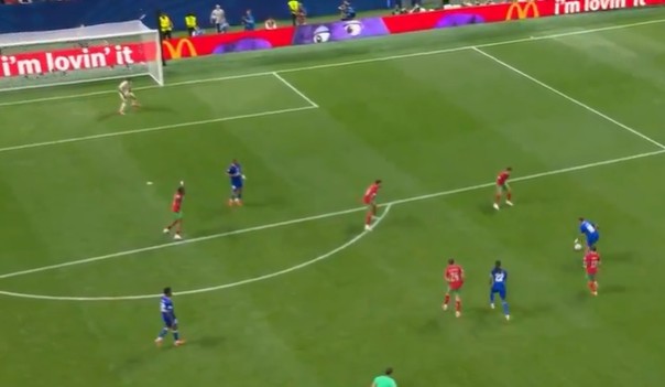 Co za petarda na MŚ, outsider zaszalał! Gol turnieju? [WIDEO]