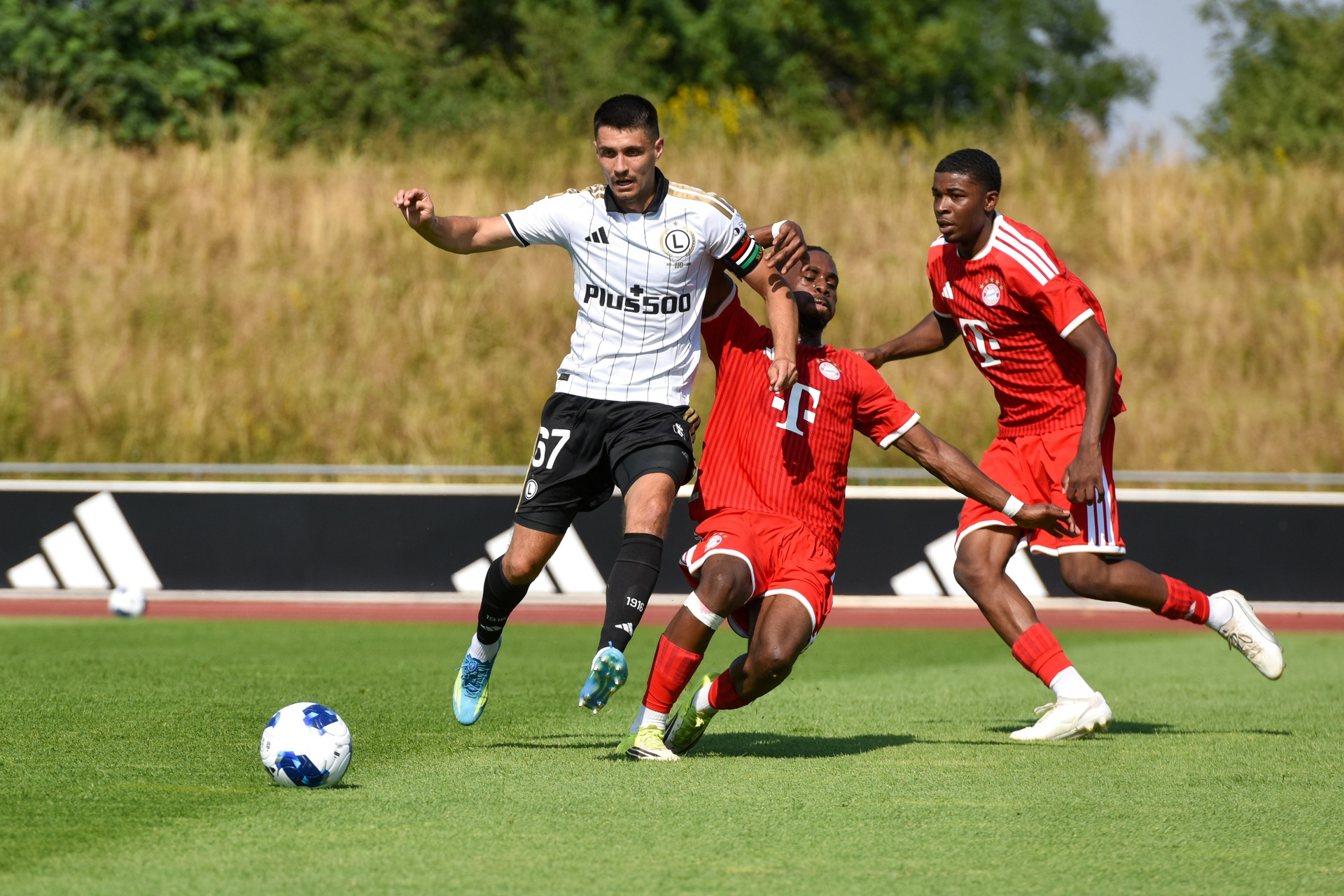 Legia pokonała Bayern w sparingu! Rezerwy giganta nie miały szans