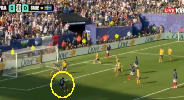 Mbappe, co ty robisz?! Najpierw koszmarne pudło, a potem... Zobaczcie sami [WIDEO]