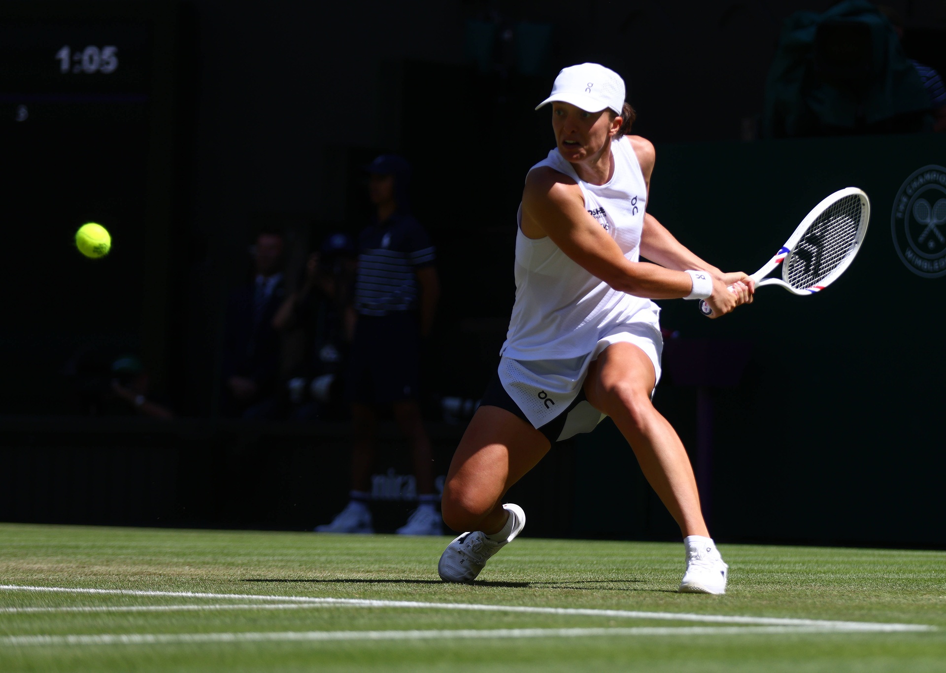 Świątek odcięło prąd, potem zwrot akcji! Ponad dwie godziny walki na Wimbledonie