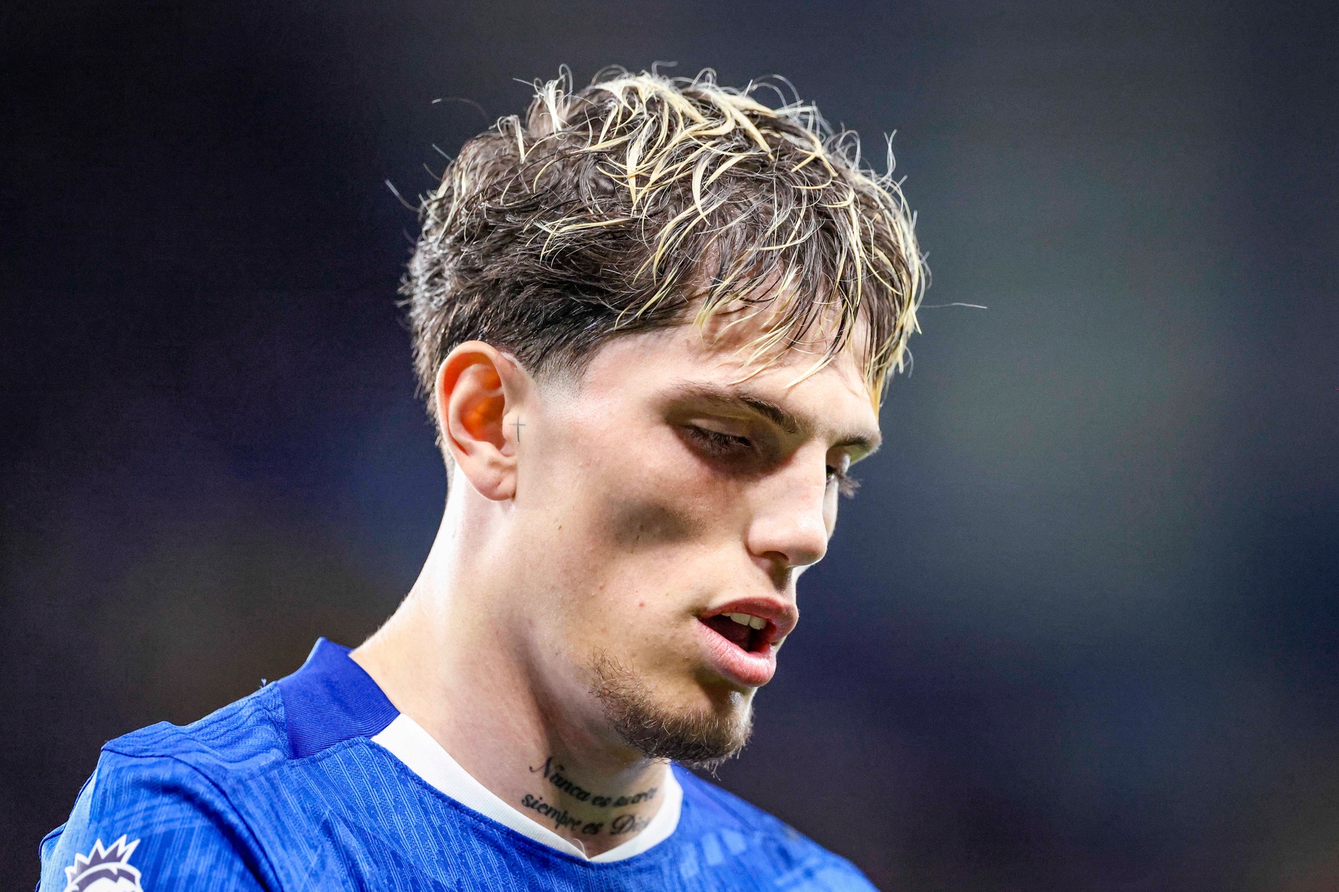 Chelsea wyceniła Garnacho. Nawet nie trenuje u Alonso