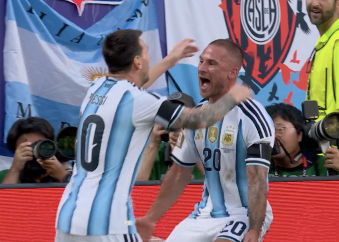 Atomowy start Argentyny! Koniec kosmicznej serii Szwajcarii [WIDEO]