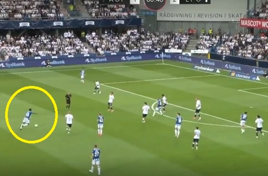 Ten strzał mógł urwać głowę! Gol sezonu piłkarza Lecha! [WIDEO]