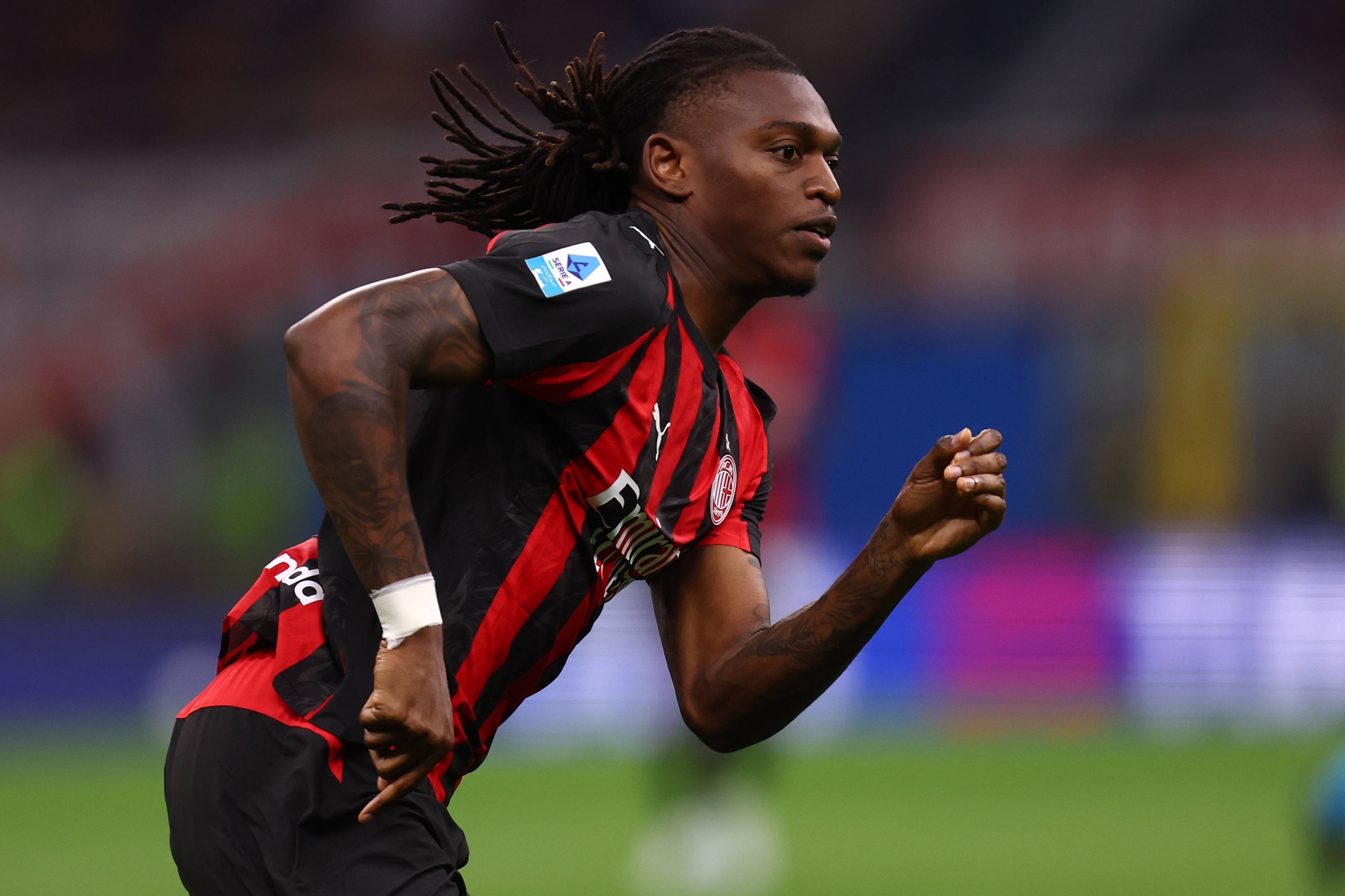 Dwa kluby chcą Leao. Milan wycenił Portugalczyka