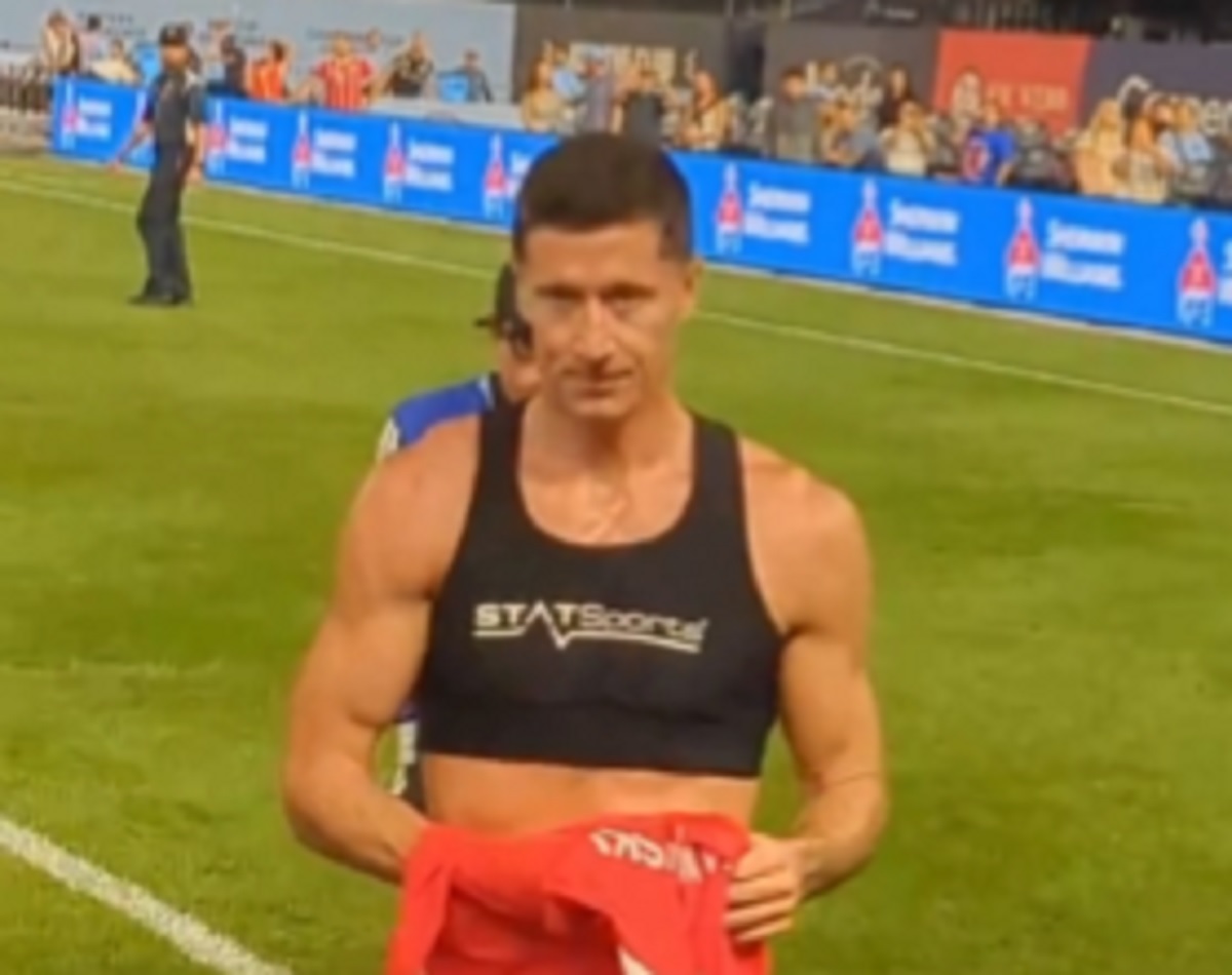 "Lewy" wypatrzył polskich kibiców. Tak potraktował ich po meczu MLS [WIDEO]