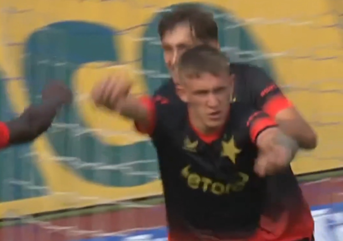 Nowak szaleje w Slavii Praga! Kolejny gol Polaka [WIDEO]