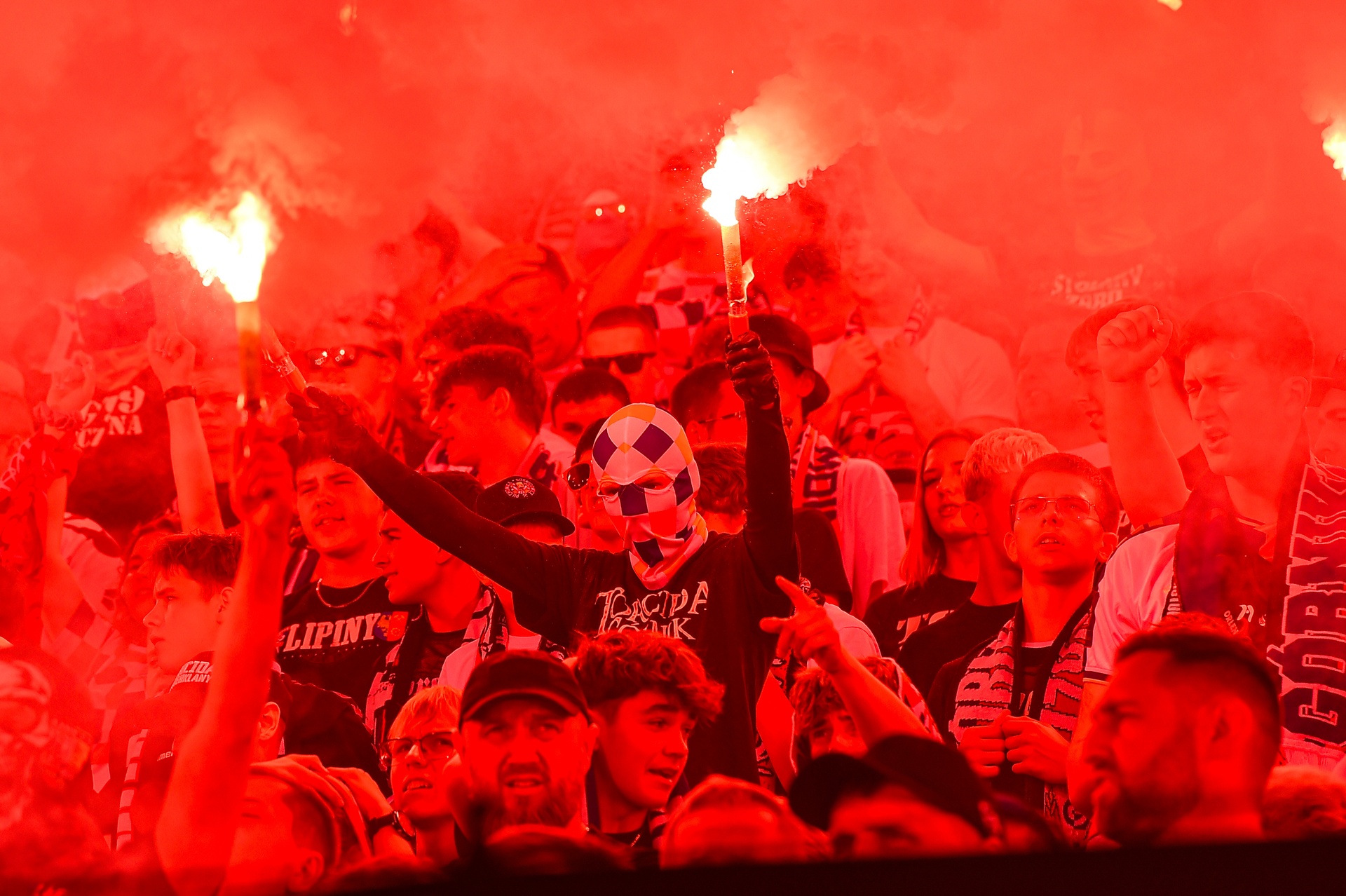 UEFA bezlitosna dla Górnika. Surowe kary za mecz z Fenerbahce