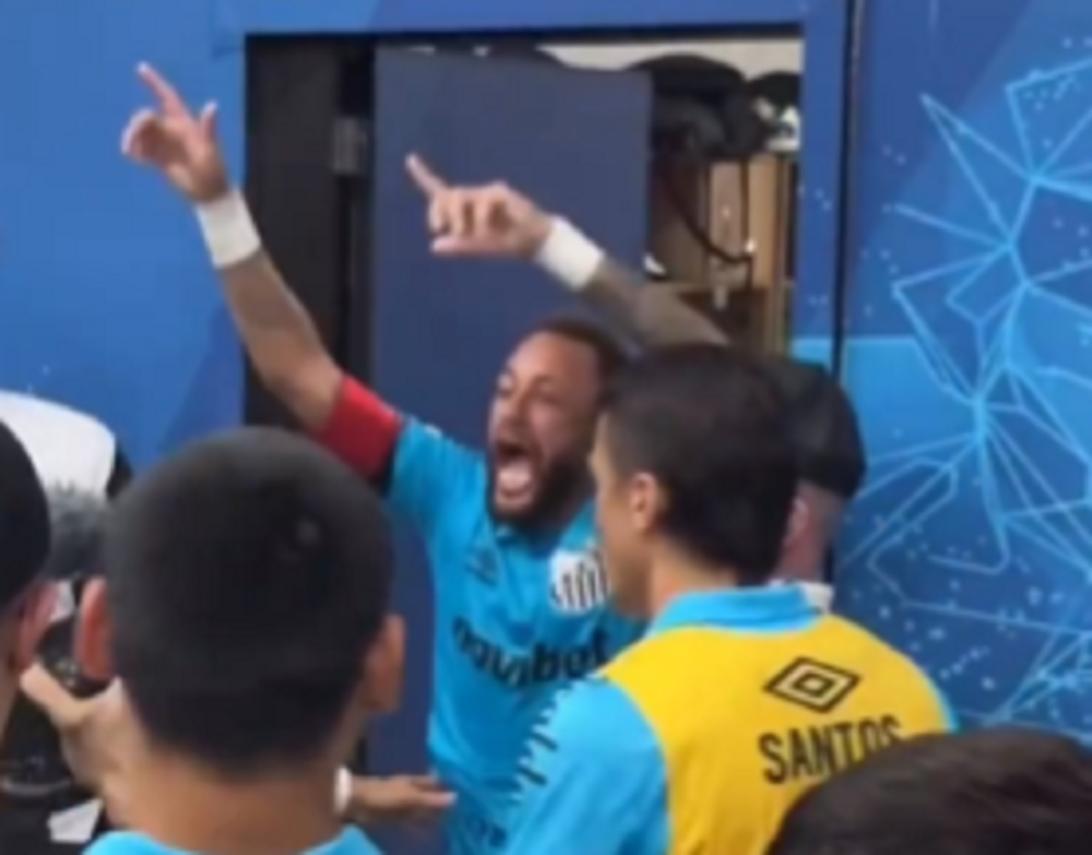 Neymar w centrum zamieszania. Ostro prowokował kibiców [WIDEO]