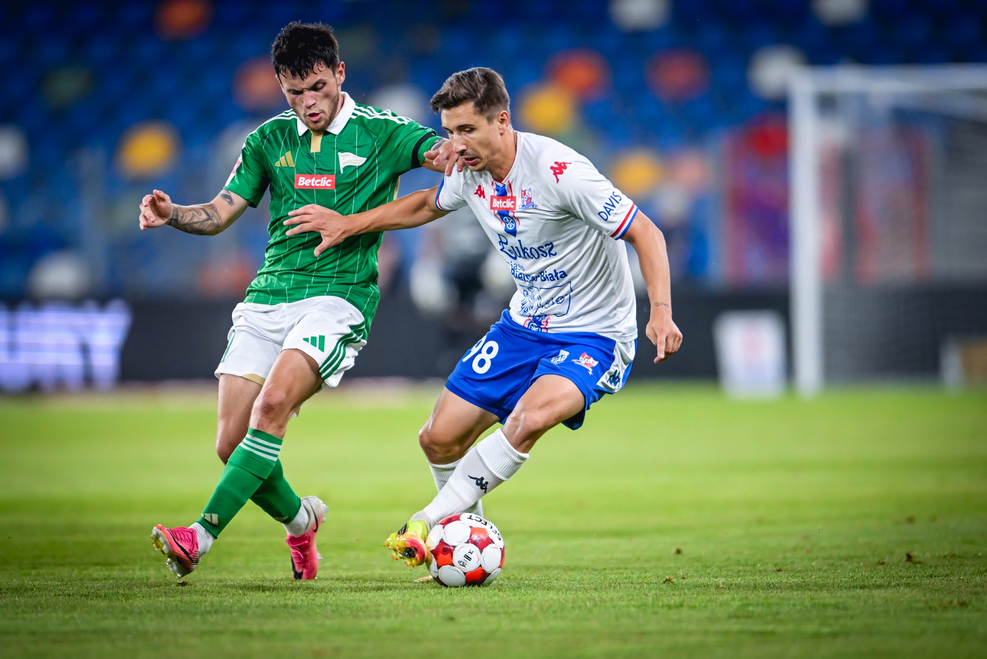 To była 84. minuta meczu. Stadion ucichł, Lechia ucieka z dna I Ligi