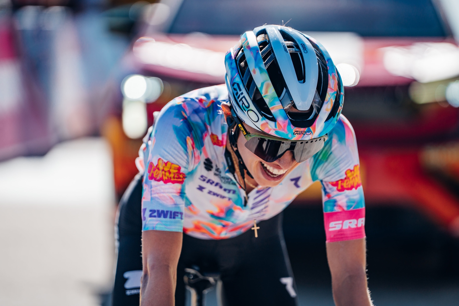 Niewiadoma wicemistrzynią Tour de France! Fenomenalna walka 