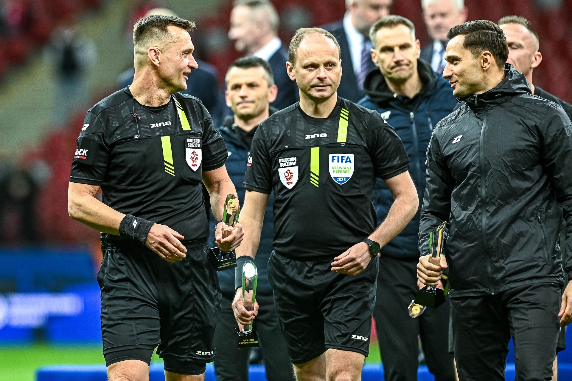 Wstrząs w polskiej piłce. Sędzia przejechał się po PZPN-ie. "Ocena spalonego to wróżenie z fusów"